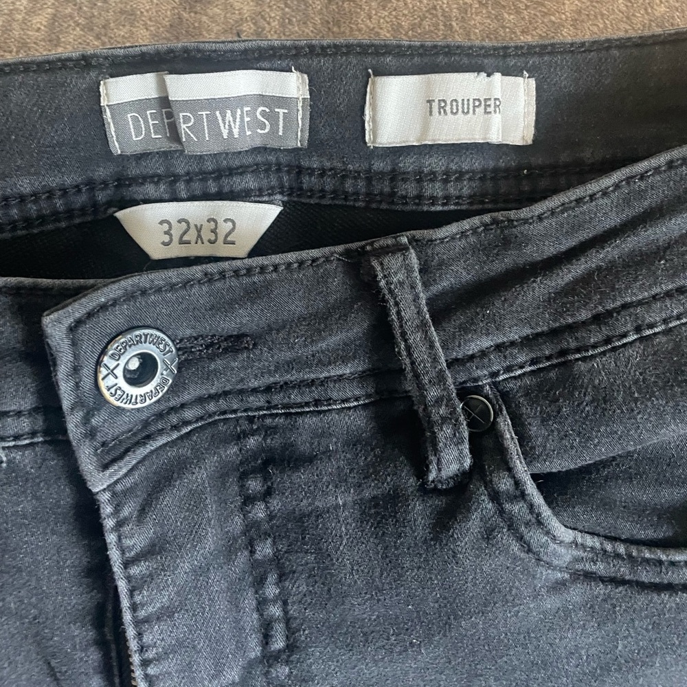 Men’s 32x32 depart west jeans